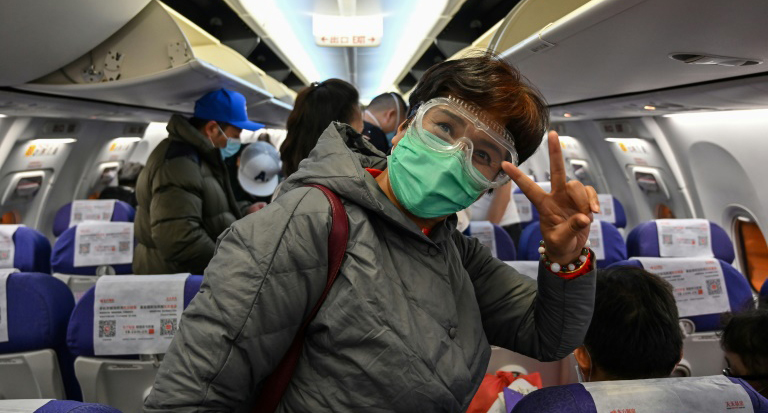‘Fear and panic’ as virus threatens Afghanistan, Pakistan