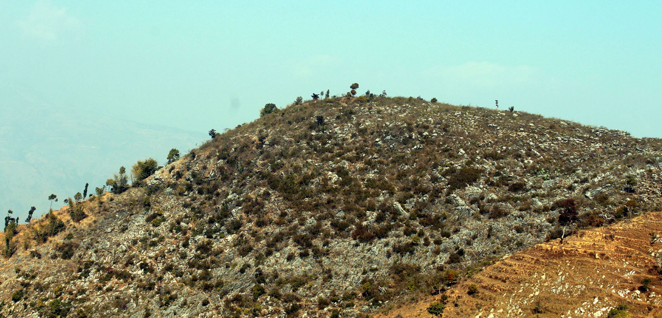 ढुङ्गे बगैँचा निर्माण गरिने ककनीडाँडा (फोटो फिचर)