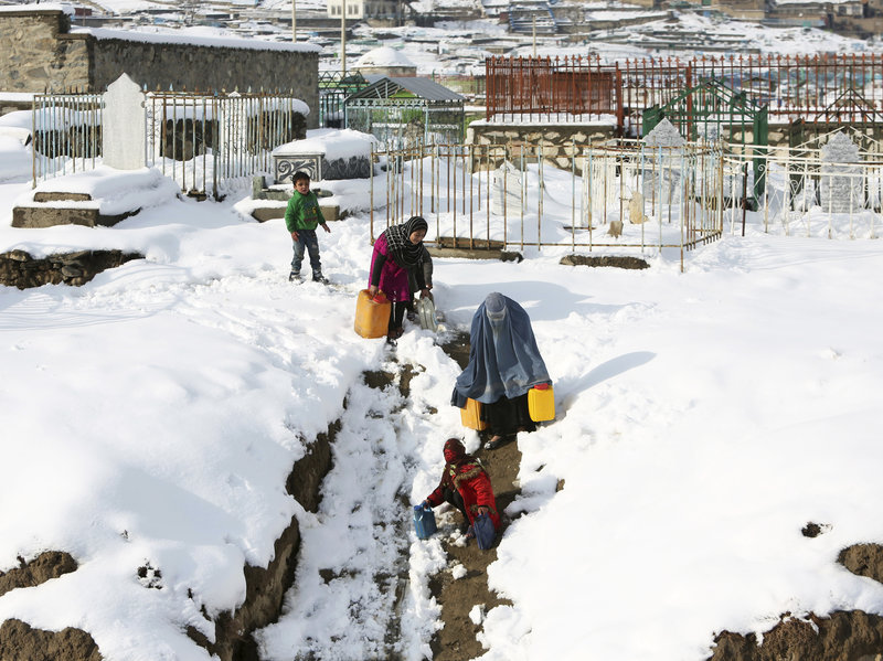 4 of Afghan family dead in avalanche