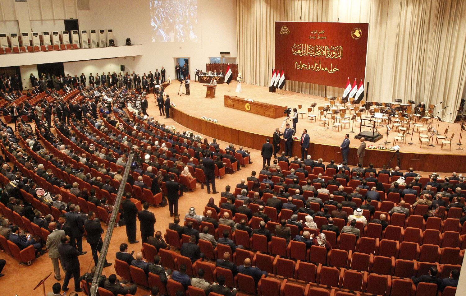 Iraq parliament postpones confidence vote as deadline looms