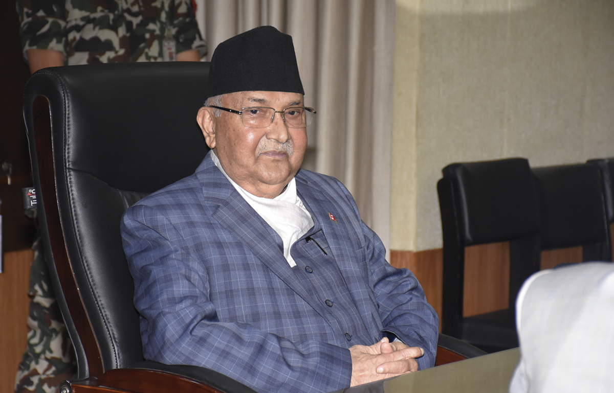 प्रधानमन्त्री ओली झापा आगमन