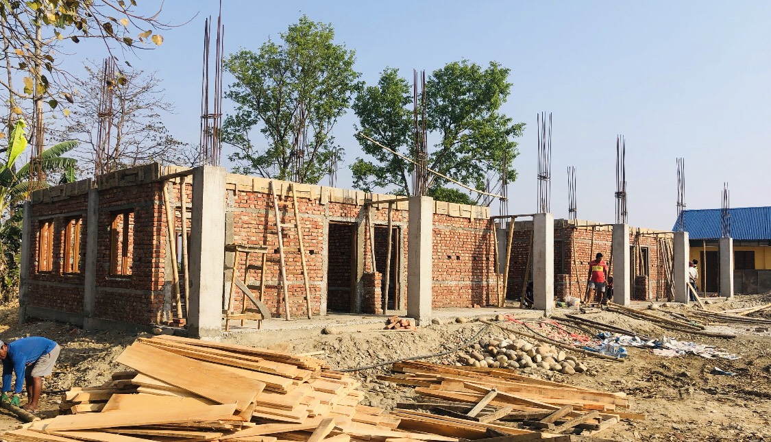 आठ विद्यालयको पुनर्निर्माण हुँदै