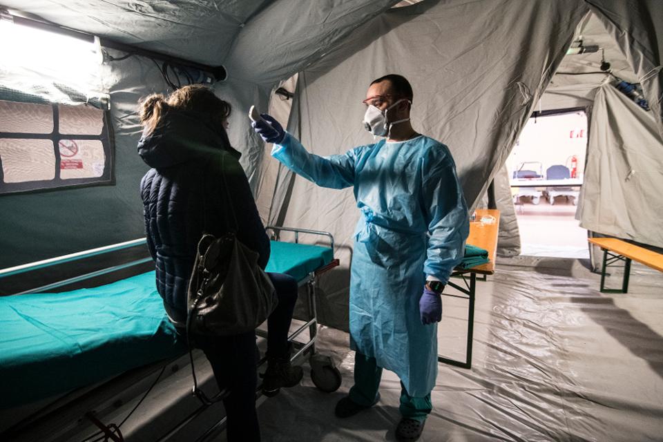 भागेकालाई पुनः क्वारेन्टाइनमै फर्काइयो