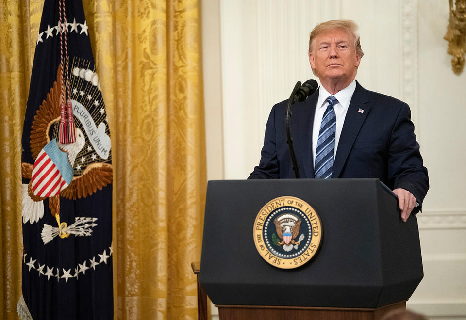 Trump says ready to help end Saudi-Russian oil-price war