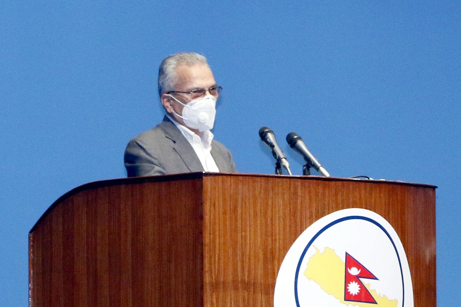 बजेटले राष्ट्रिय समस्यालाई हल गर्न सक्दैन : बाबुराम भट्टराई