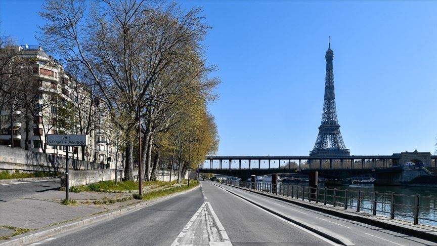 France’s Covid-19 death toll passes 27,000 but hospitalisations continue to fall