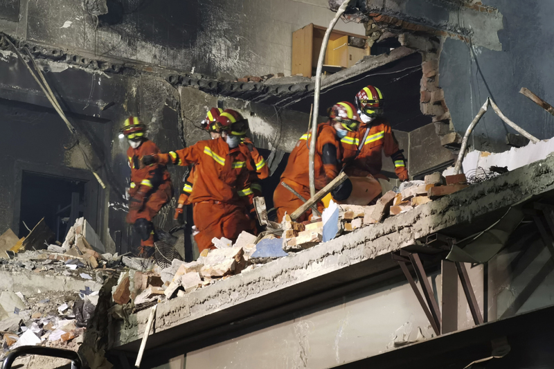 18 dead, 189 hurt as tanker truck explodes on China highway