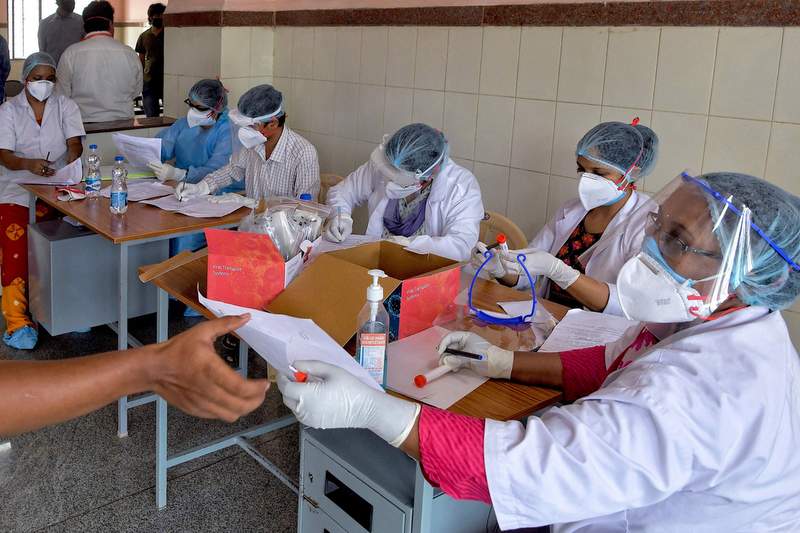 भारतमा एकैदिनमा झण्डै ११ हजार संक्रमित, ३९६ को मृत्यु