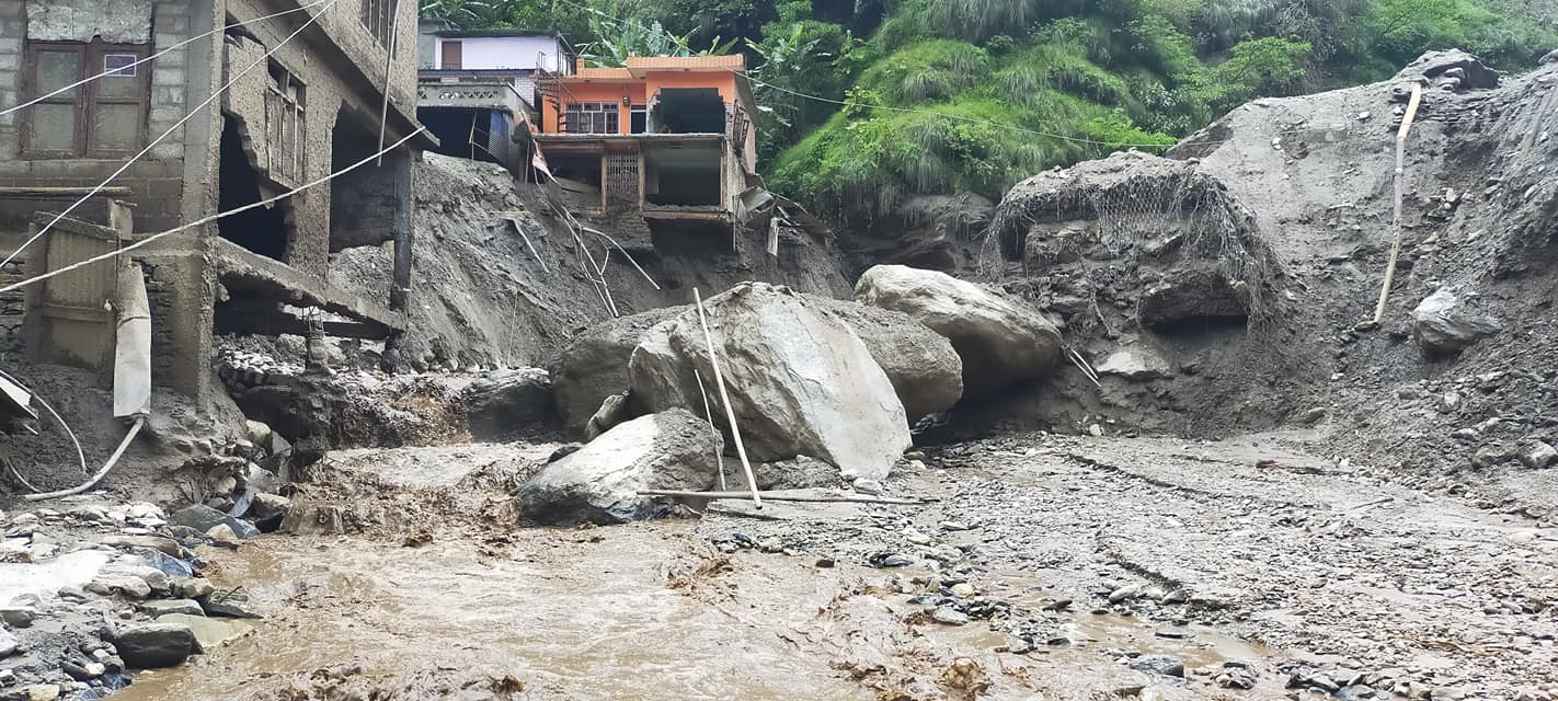 बाढीपहिराबाट मृत्यु हुनेको परिवारलाई रु एक लाख राहत