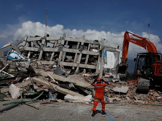 6.6-magnitude quake strikes off Indonesia: USGS
