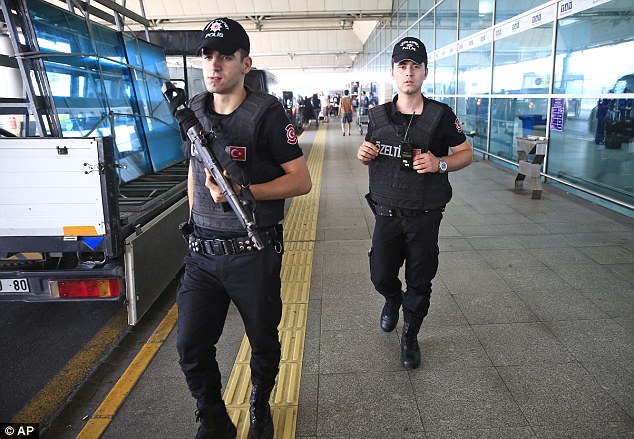 10 IS foreign suspects detained in Turkey’s Istanbul