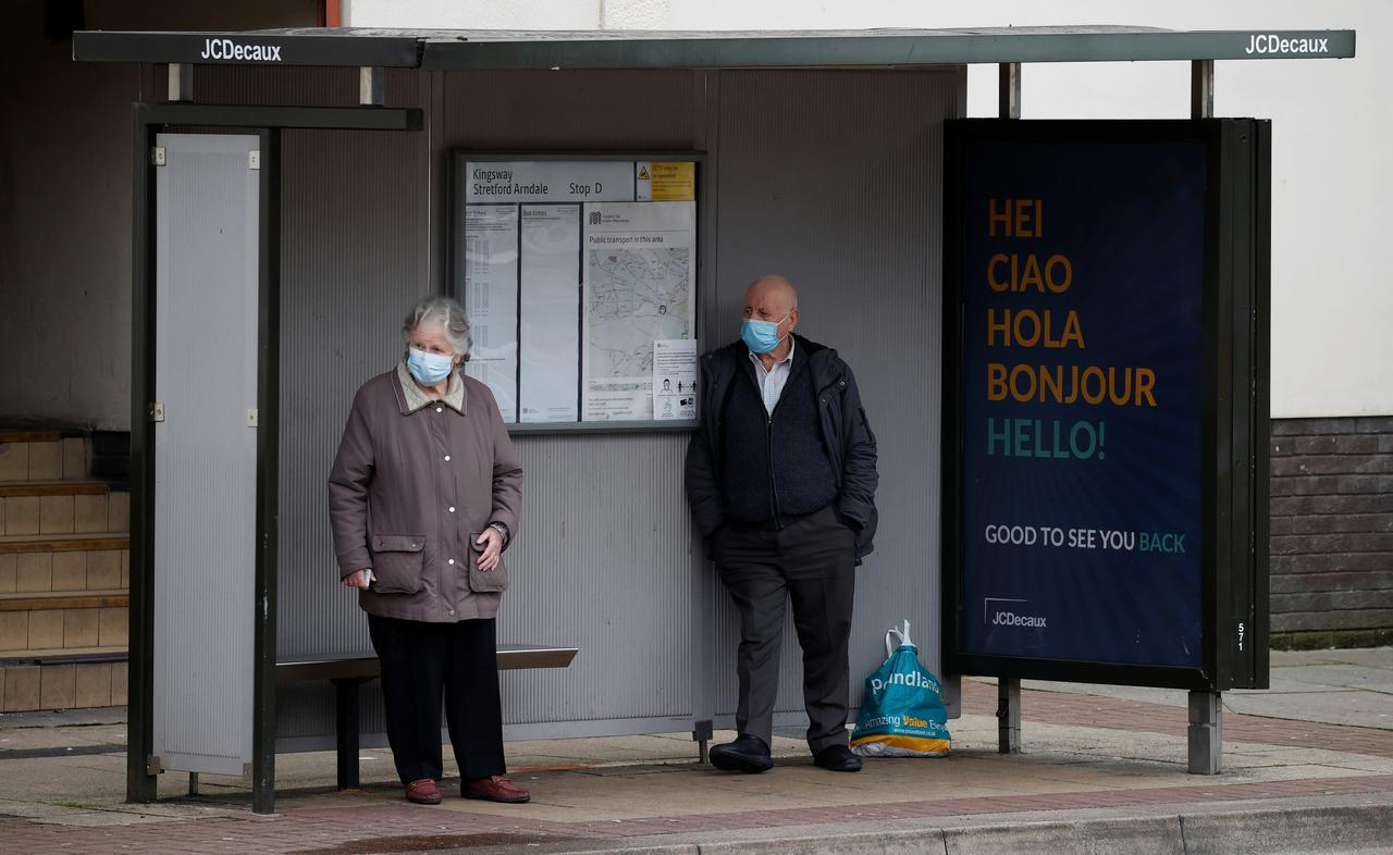 UK records 126 new COVID-19 deaths, toll rises to 44,517