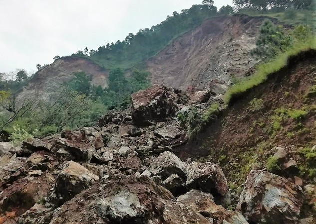 पहिराले पुरेर दुई महिला बेपत्ता