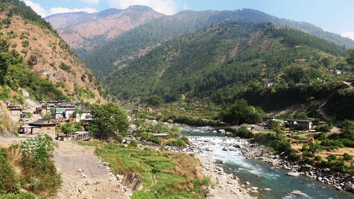 नलगाड जलविद्युत्बाट प्रभावितलाई मुआब्जा दिन शुरु