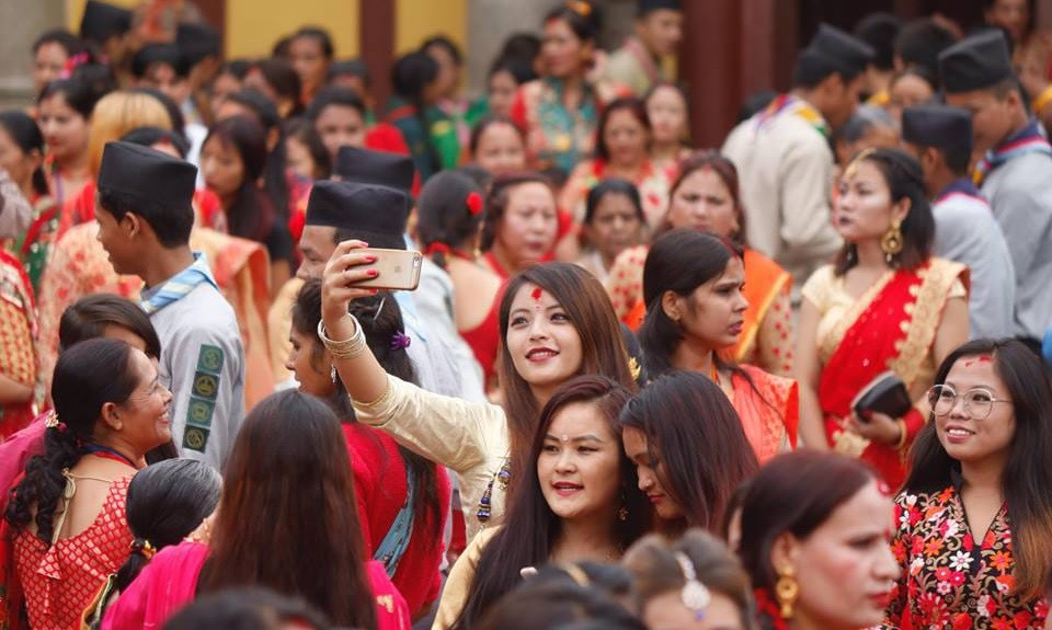 ‘ज्यान जोगाउन सके फेरि छमछम नाचौँला’