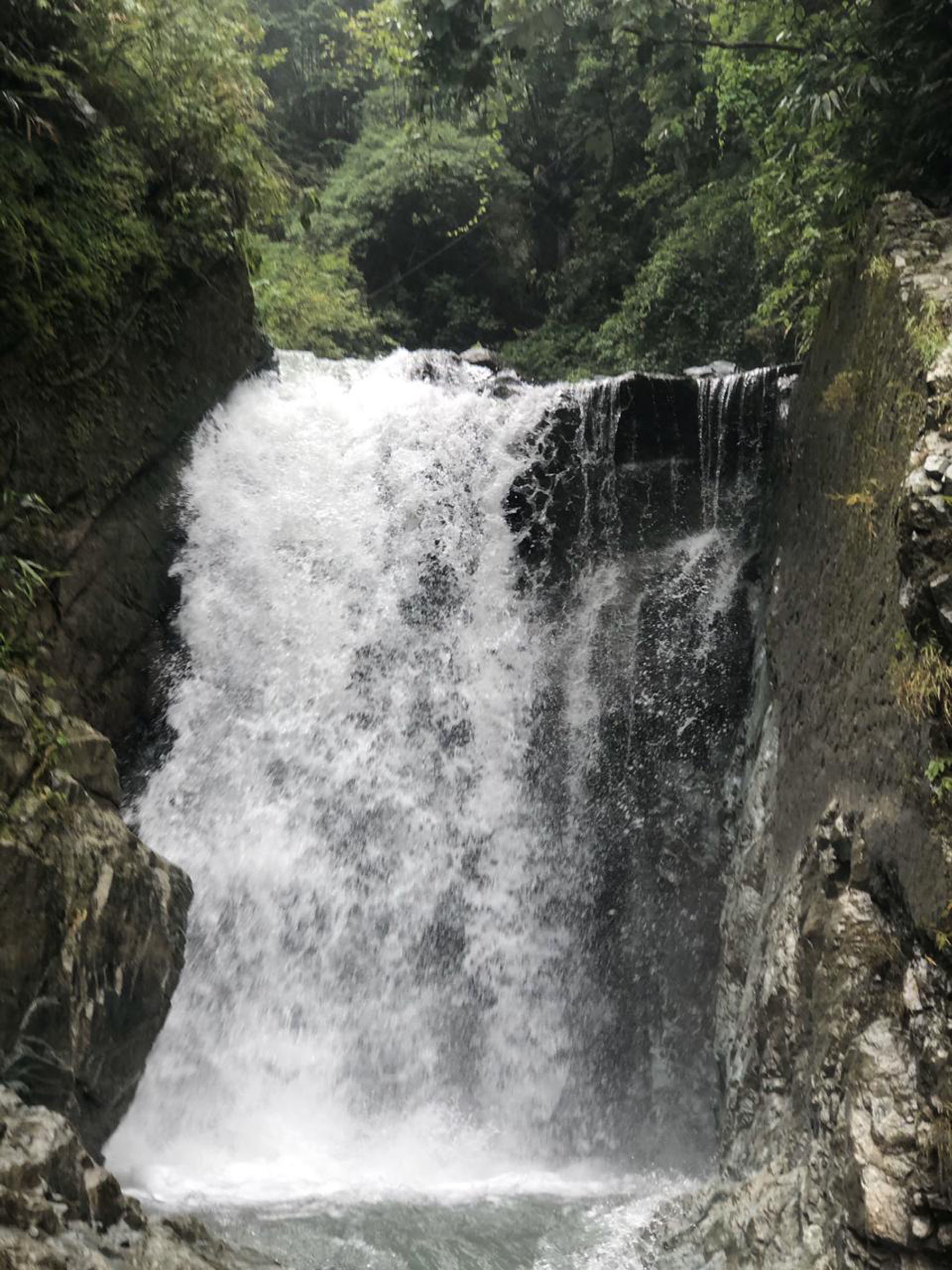 धरानको शिवजट्टा झरना