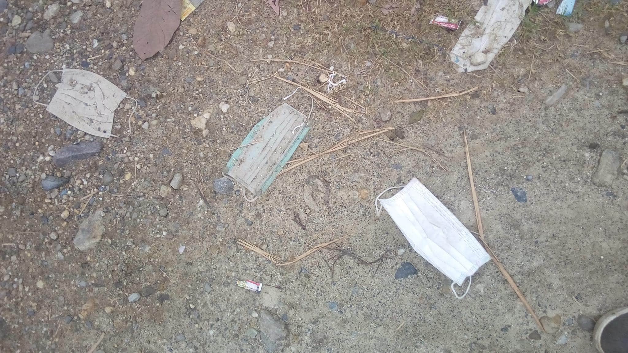 प्रयोग भएको मास्क जथाभावी विसर्जनः सङ्क्रमणको जोखिम बढ्दो