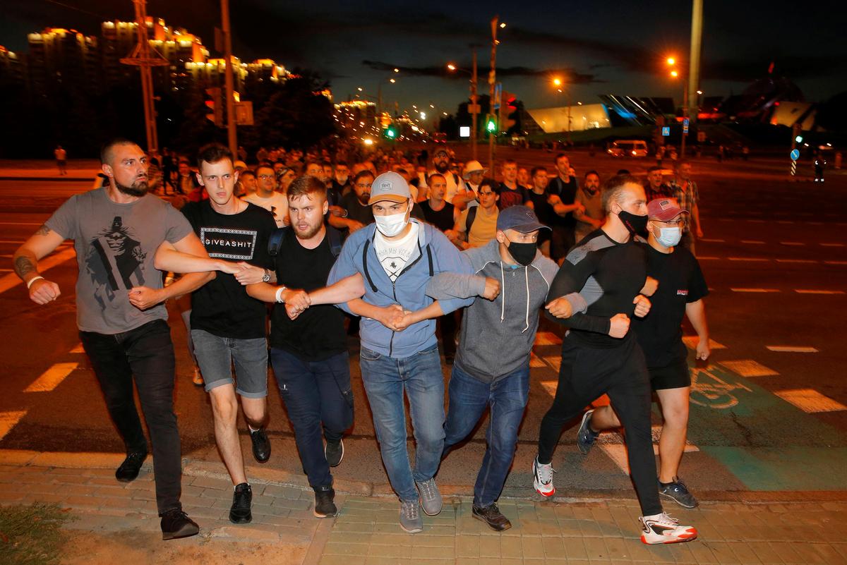 Protester killed, dozens arrested in Belarus unrest: rights group