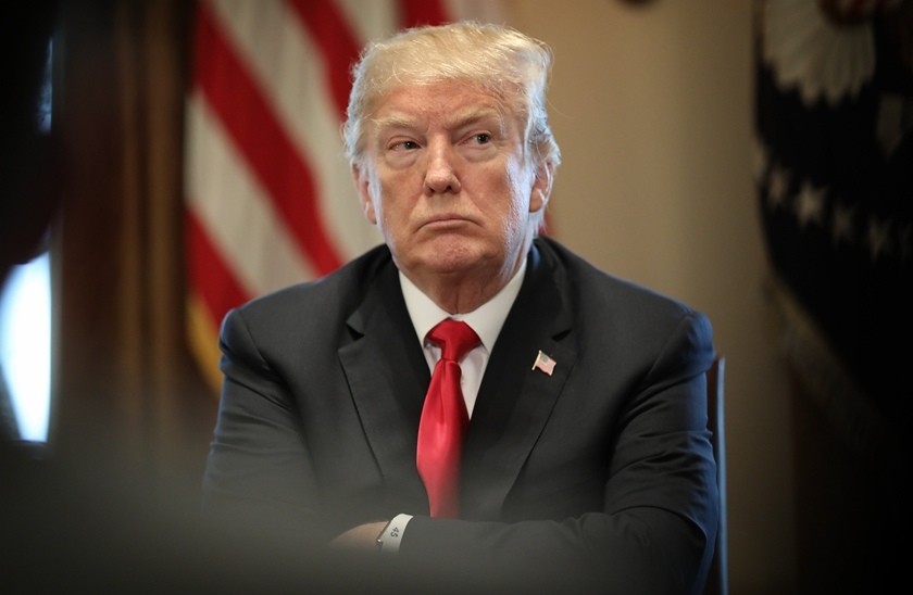 Trump promises to replace Ginsburg with a woman – and soon