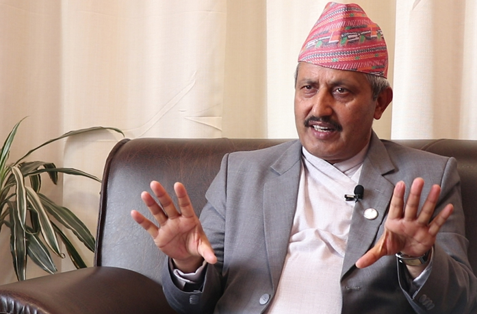 पाठ्यभार घटाएर भए पनि शैक्षिकसत्र पूरा गरिन्छ : शिक्षामन्त्री