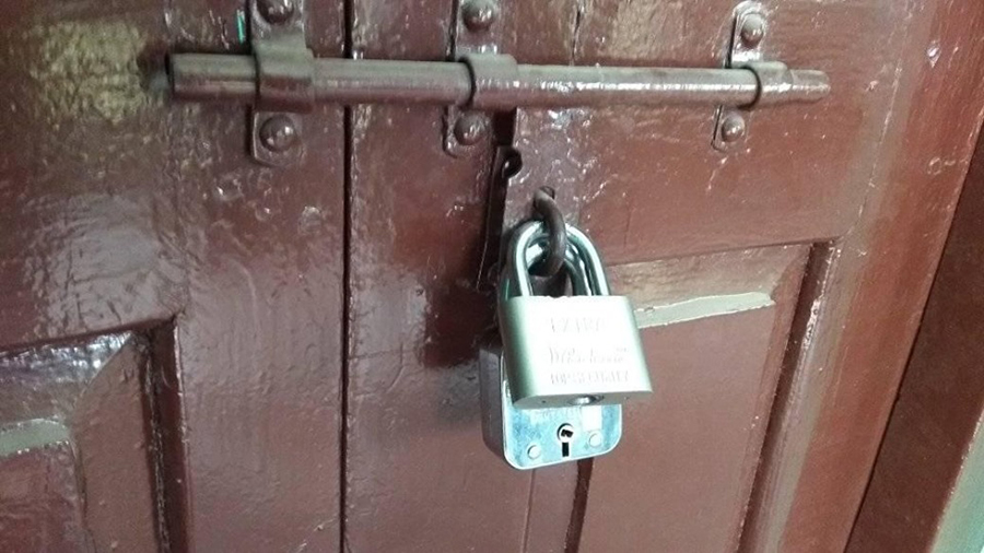 गाउँपालिकामा तालाबन्दी हुँदा कामकाज ठप्प