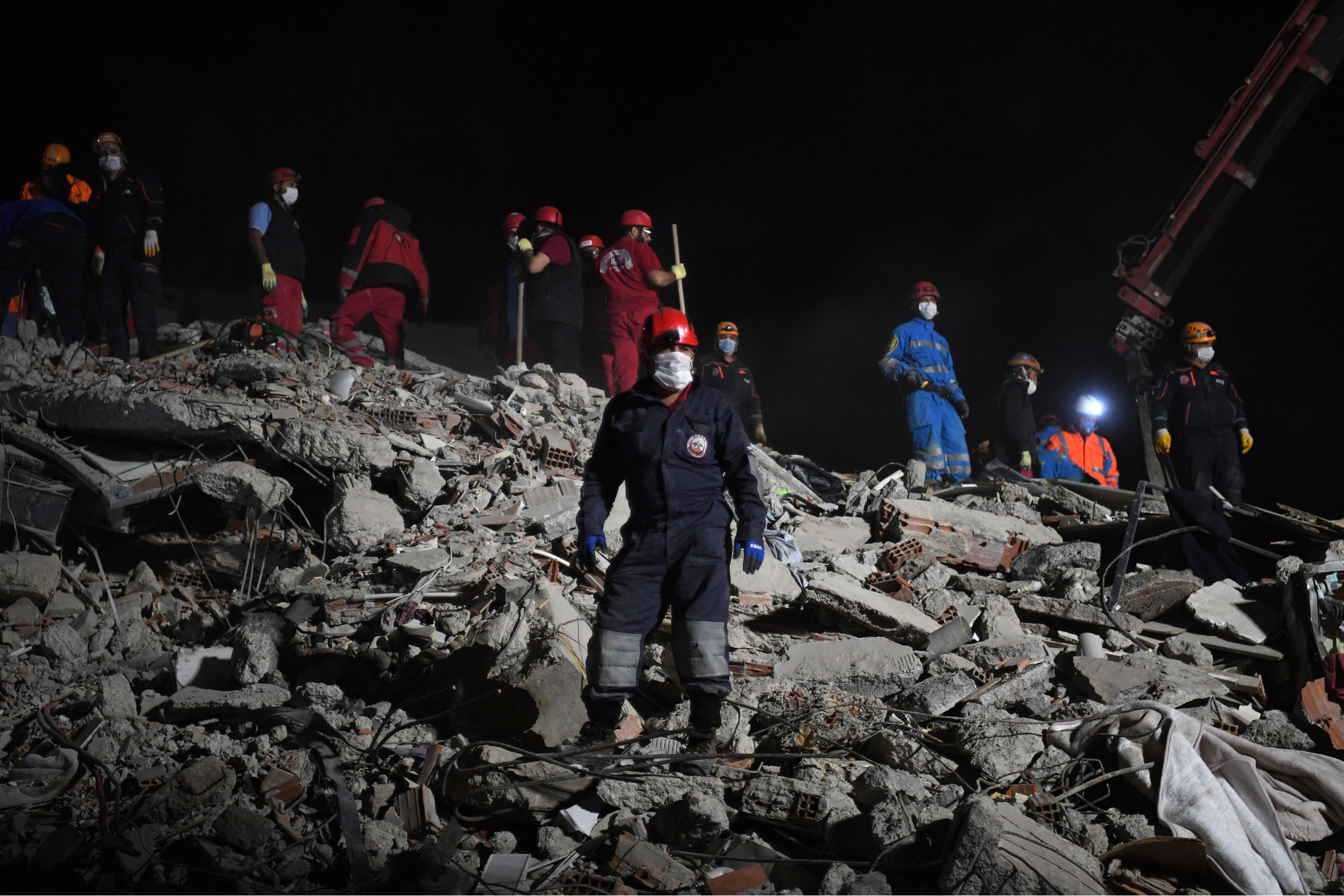 Turkey earthquake toll rises to 17, search, rescue operations underway