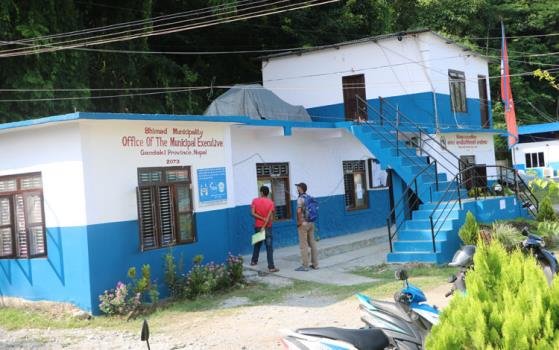 भीमाद नगरपालिकाको सेवा अनिश्चितकालका लागि बन्द