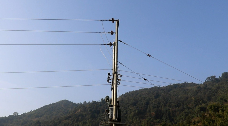 कोरोना कहरले विद्युतीकरण कार्य रोकियो