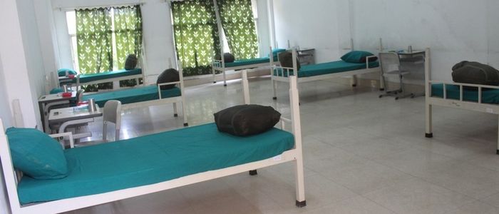 आइसोलेसन केन्द्र रित्तो, सङ्क्रमित सबै घरमा
