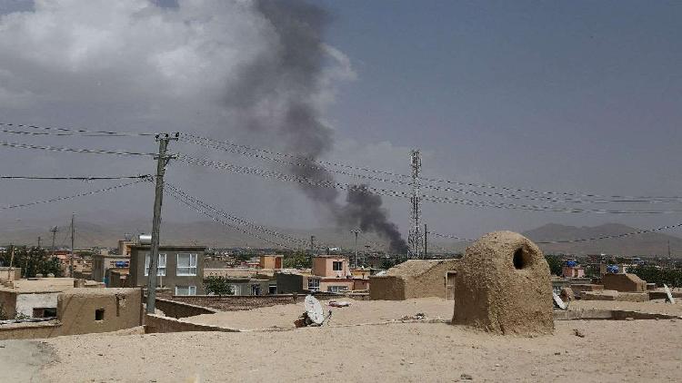 At least 30 police killed, over 20 wounded in suicide car bomb explosion in E. Afghanistan