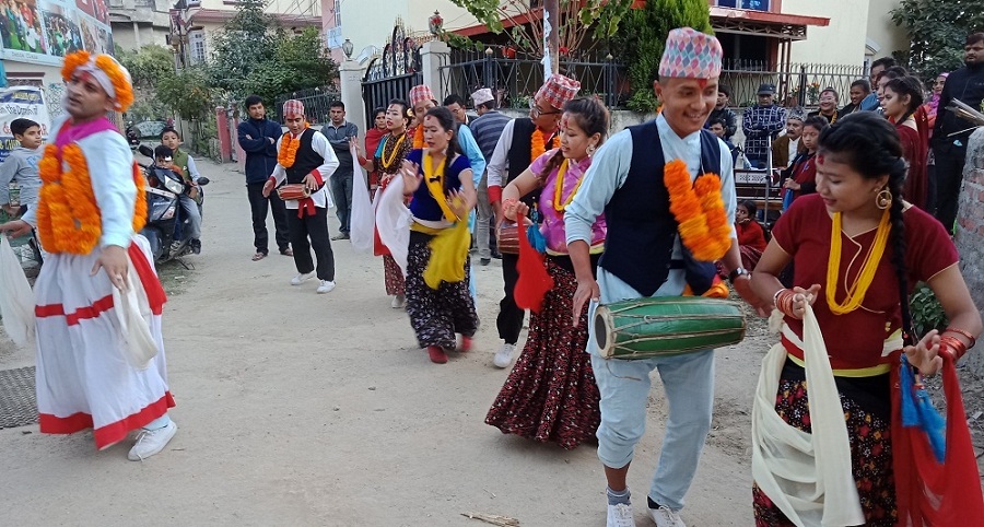 जिल्लामा देउसी भैलो खेल्न रोक