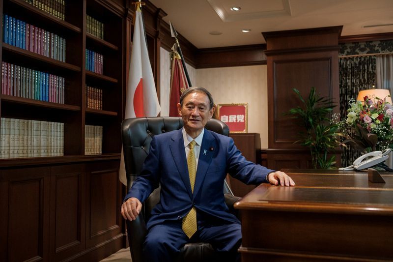 Japan’s Suga announces 700 bln USD additional economic package