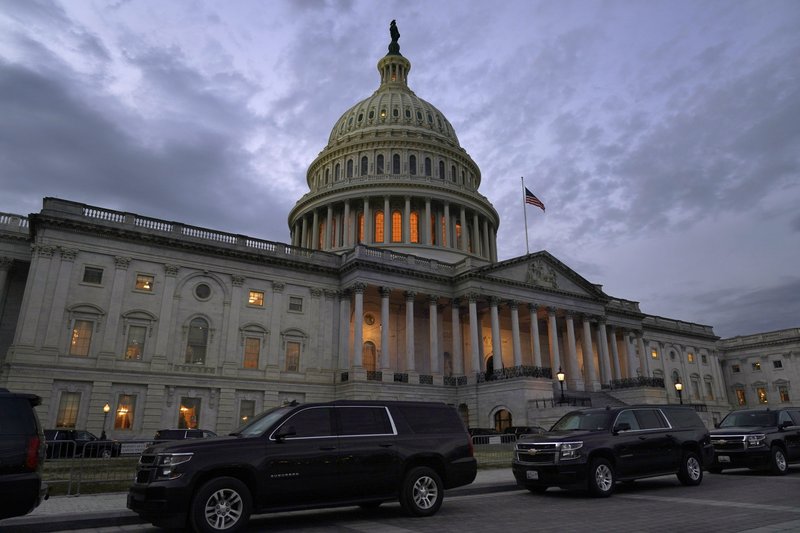 US Congress approves $900 billion stimulus package