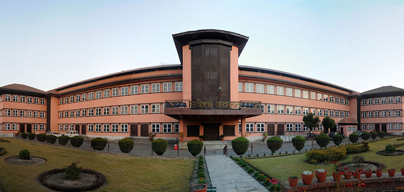 प्रतिनिधिसभा विघटन मुद्दाः एमिकस क्युरी संवैधानिक इजलासकै पक्षमा