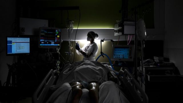 100 mn cases worldwide, as US seeks to reset its Covid fight