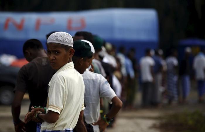 Hundreds of Rohingya missing from Indonesian refugee camp