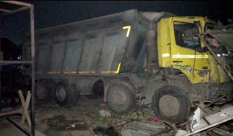 15 killed in Surat accident, PM Modi announces Rs 2 lakh ex gratia