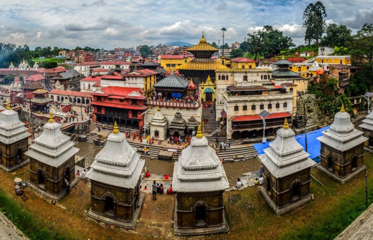 चाँदीको जलहरी मर्मतका लागि पशुपतिमा क्षमापूजा