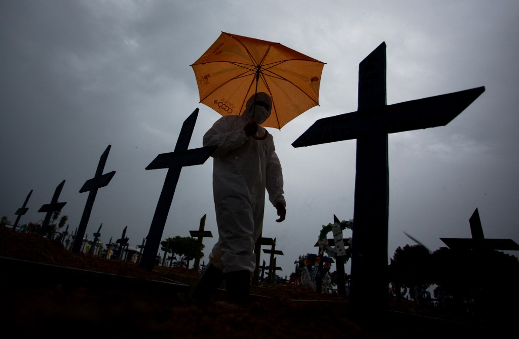 Brazil notches new daily Covid death record