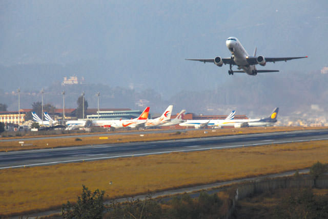 अन्तरराष्ट्रिय विमानस्थलमा दुई दिनदेखि उडान प्रभावित