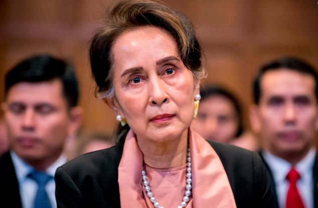 Suu Kyi faces court as UN envoy warns of Myanmar civil war