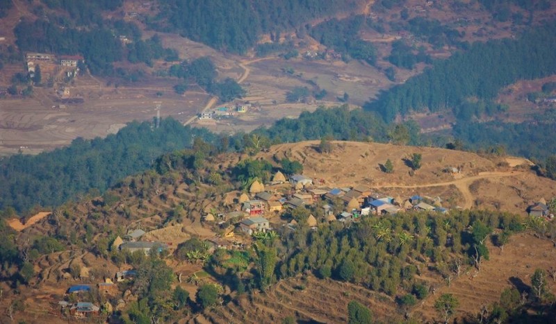 पदयात्रामा रमाउँदै तनहुँसुर जाने कि ?