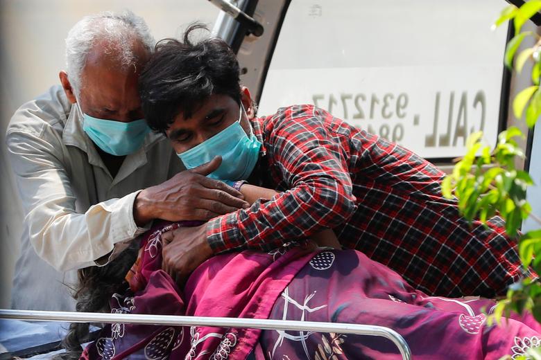 कोभिड–१९ः भारतमा २४ घण्टामा चार हजारको मृत्यु, संक्रमण दरमा भने केही सुधार