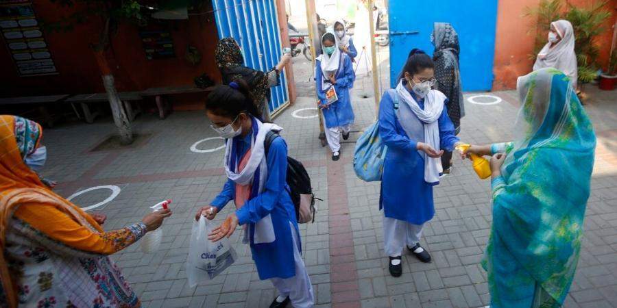 Schools in Kabul closed for two weeks as COVID-19 cases surge