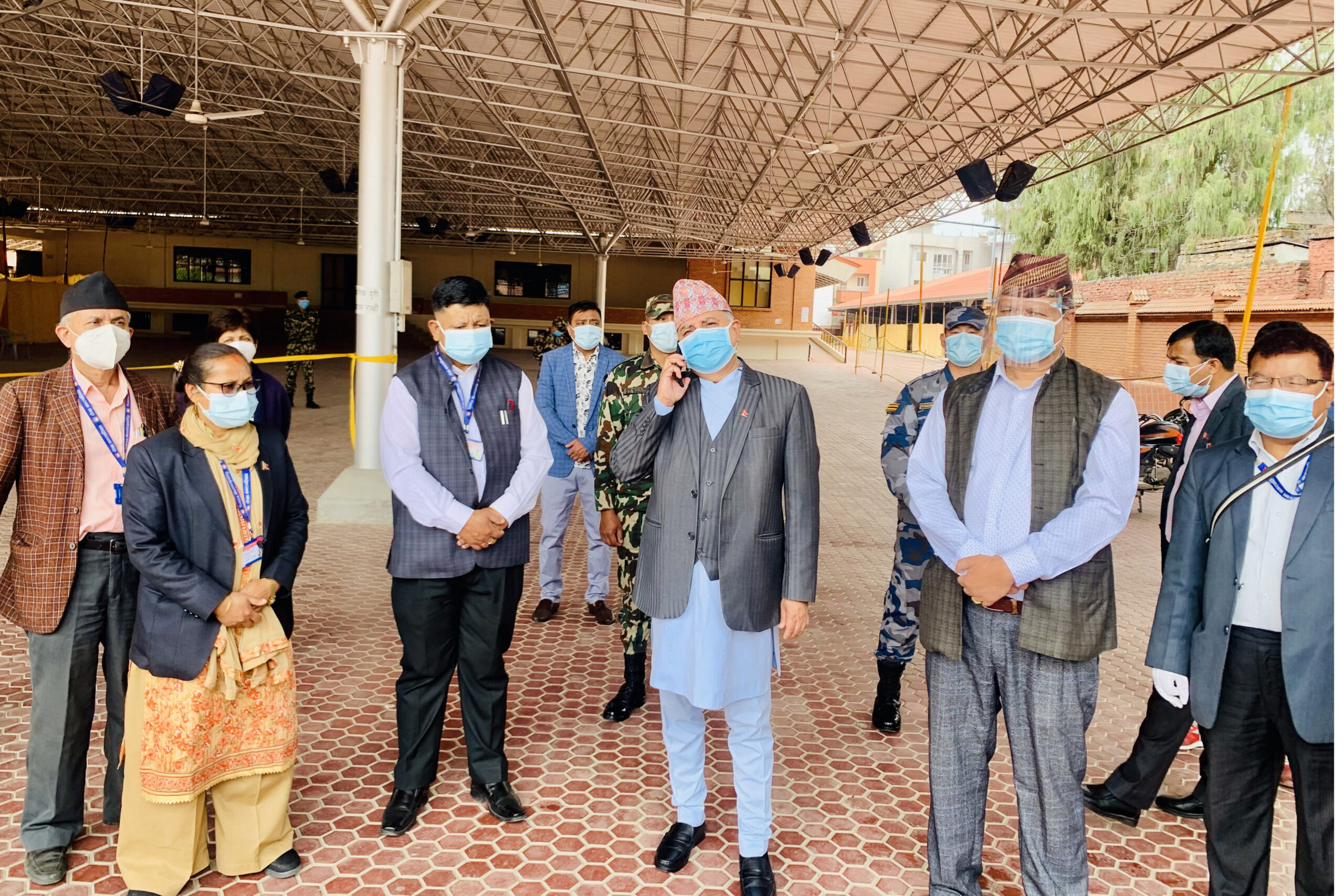 काठमाडौंँमा उपलब्ध ठूला भवनलाई आइसोलेशन केन्द्रका रुपमा सञ्चालन गरिने -उपप्रधानमन्त्री पोखरेल