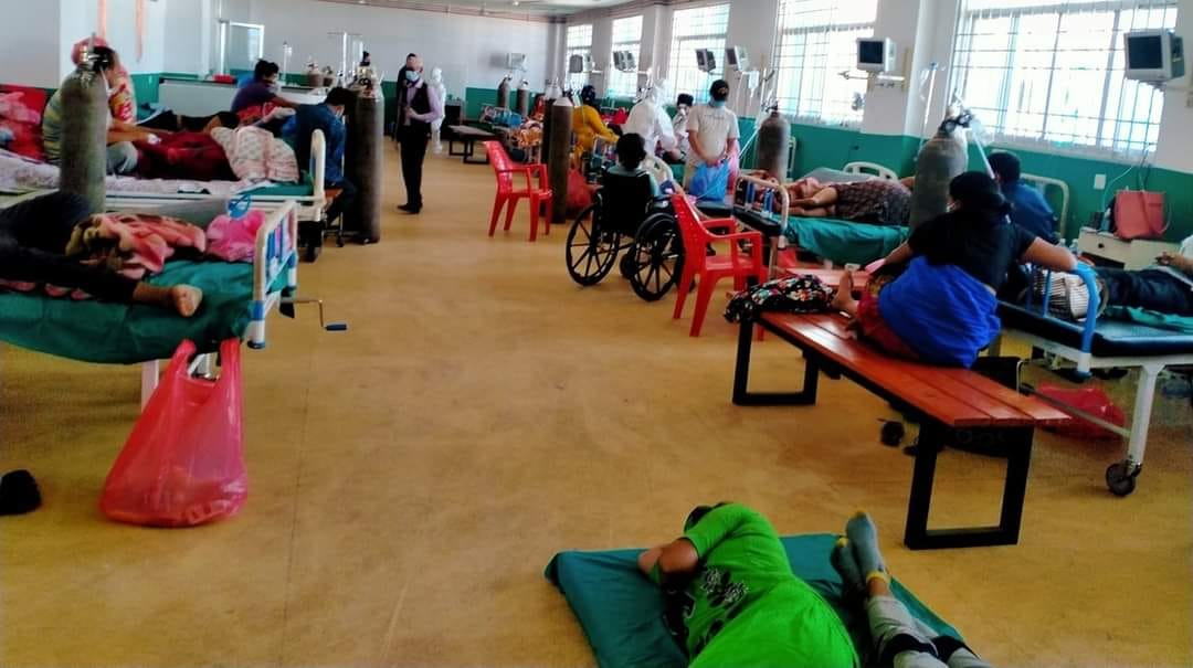 अक्सिजनको चरम अभाव : अस्पतालले संक्रमित भर्ना लिनै छाडे