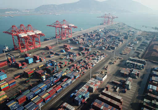 China’s foreign trade up 28.5 pct in Jan.-April