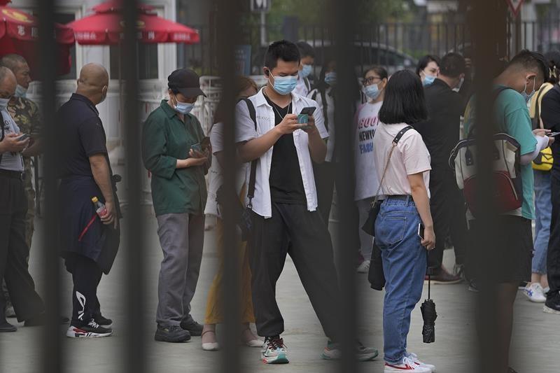 South Korea, Singapore discuss July travel bubble