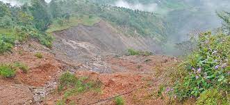 बागलुङमा २८ वडा पहिराको उच्च जोखिममा