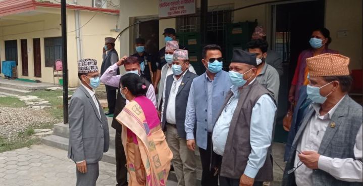 मुख्यमन्त्री भट्टलाई विश्वासको मत दिने एमाले संसदीय दलको निर्णय